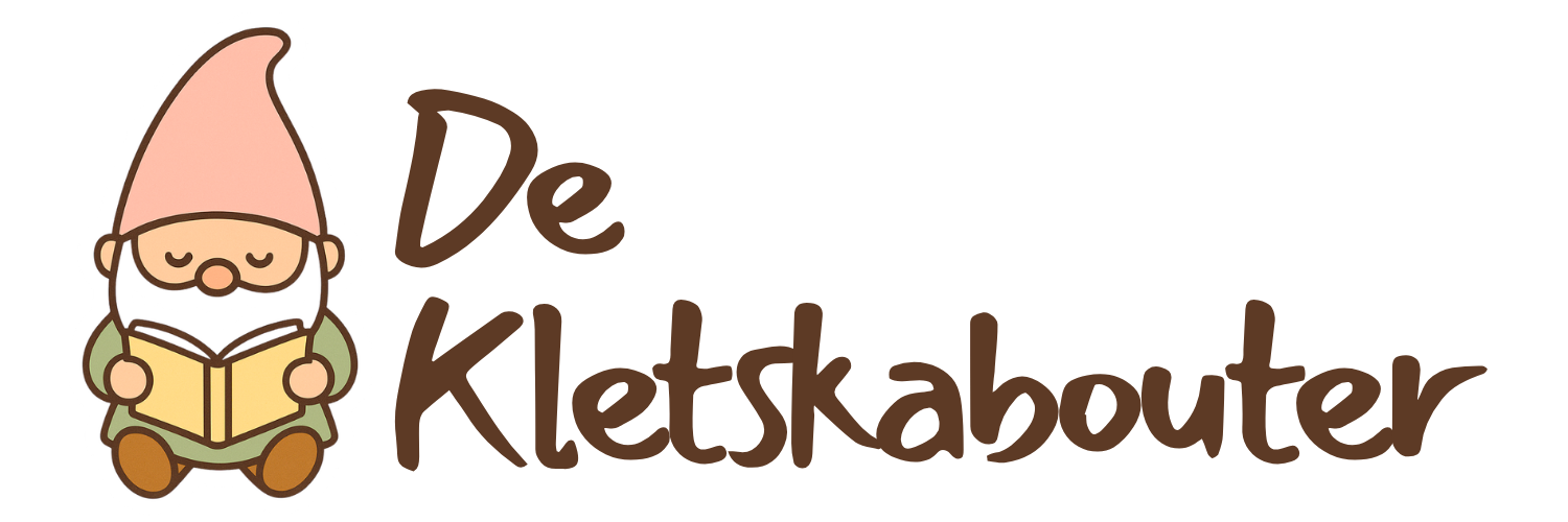 Logo met een kabouter die een boek leest en de tekst "De Klekskabouter".