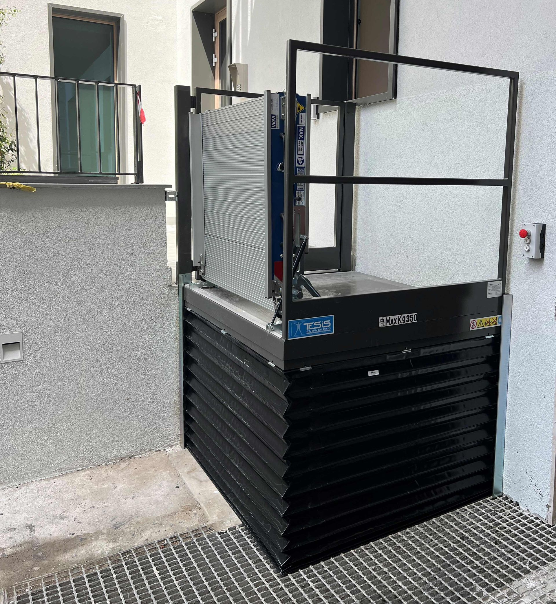 Piattaforma oleodinamica per coil