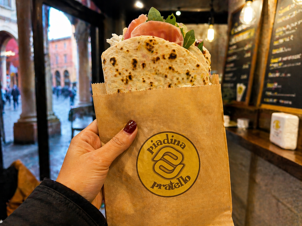 Piadina romagnola con farciture tipiche