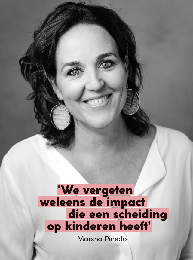 Een lachende vrouw met de tekst: