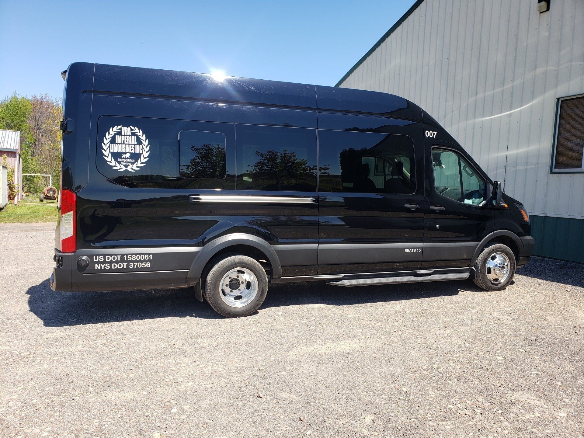 Transit XLT350 HD Van-Bus #007 exterior