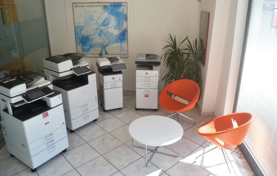 centro per il noleggio di fotocopiatrici e stampanti