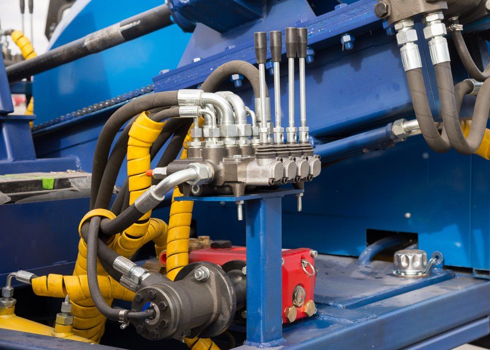 Hydraulic Fluid Tube — Brunswick, OH — Quad Fluid Dynamics, Inc. Hydraulic Fluid Tube — Brunswick, OH — Quad Fluid Dynamics, Inc.