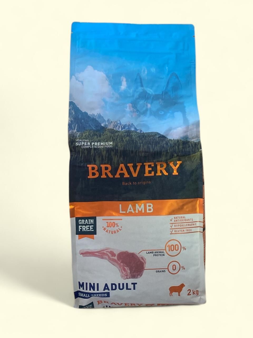 Bolsa de comida para perros adultos pequeños Bravery Lamb con diseño de Blue Mountain