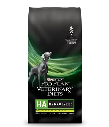 Bolsa de comida para perros Purina Pro Plan Veterinary Diets HA hidrolizada, negra con detalles verdes y silueta de perro.