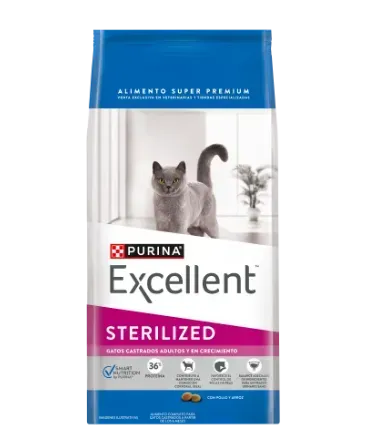 Bolsa de comida esterilizada para gatos Purina Excellent con un gato gris sobre un paquete blanco y azul.