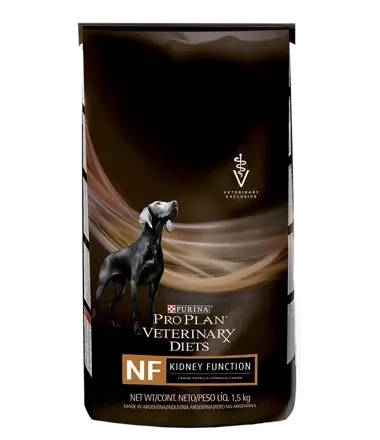Bolsa de comida para perros Purina Pro Plan Veterinary Diets NF Kidney Function con perro negro sobre fondo marrón