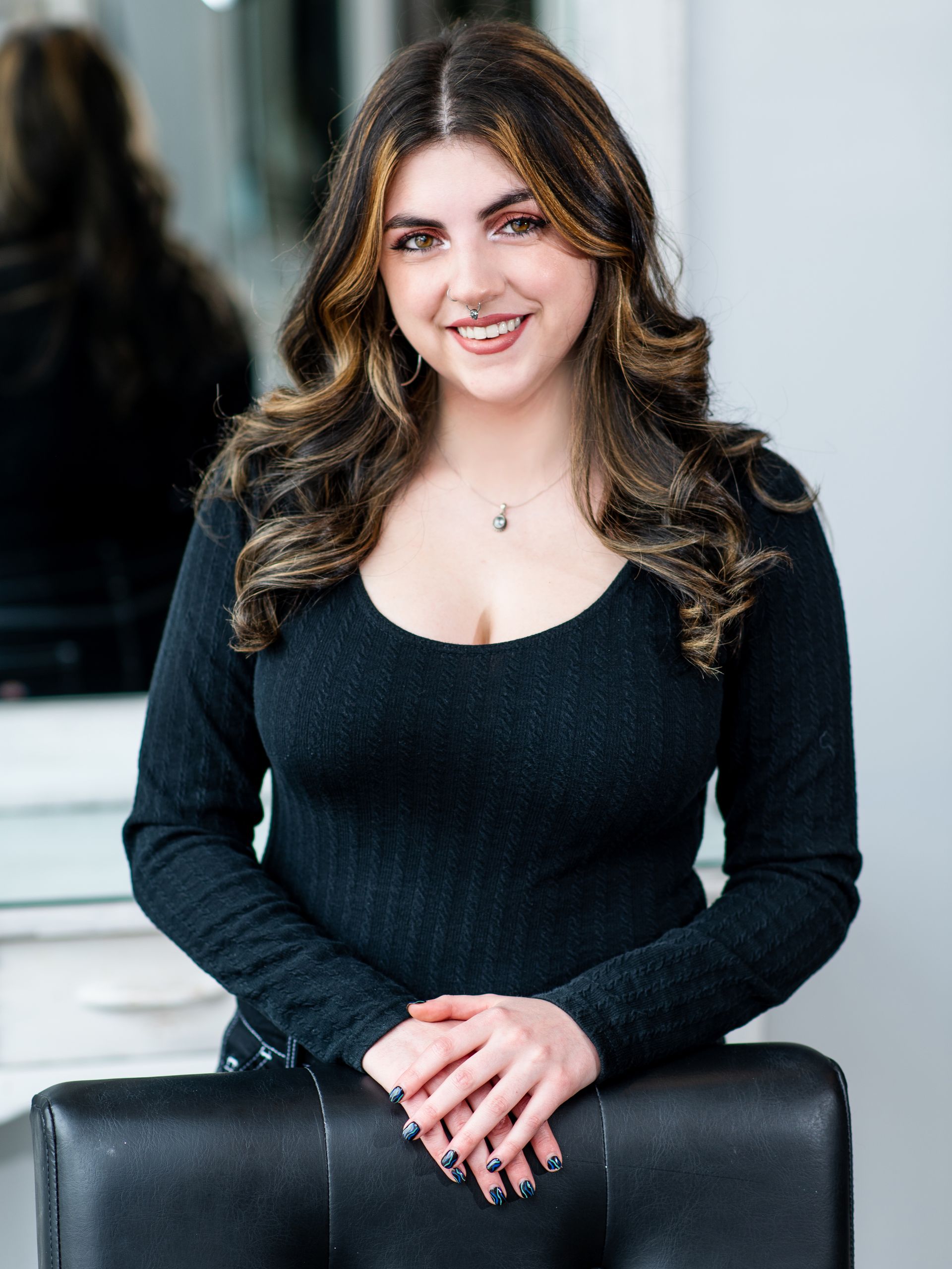Best Stylist In [City/Region]: Roxana Harris - szn5cgq