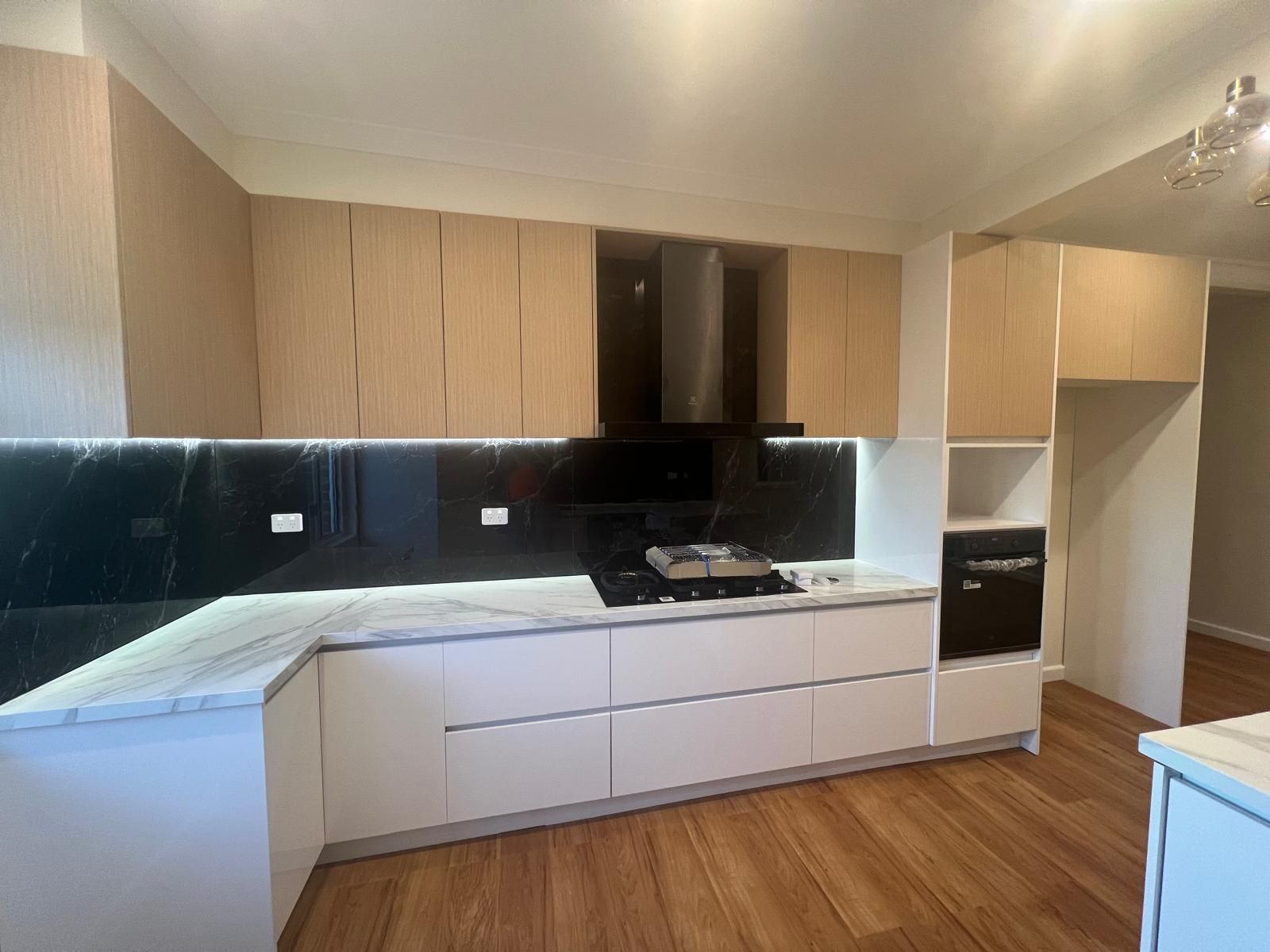 5-Year Warranty | Melbourne, VIC | Azin Décor