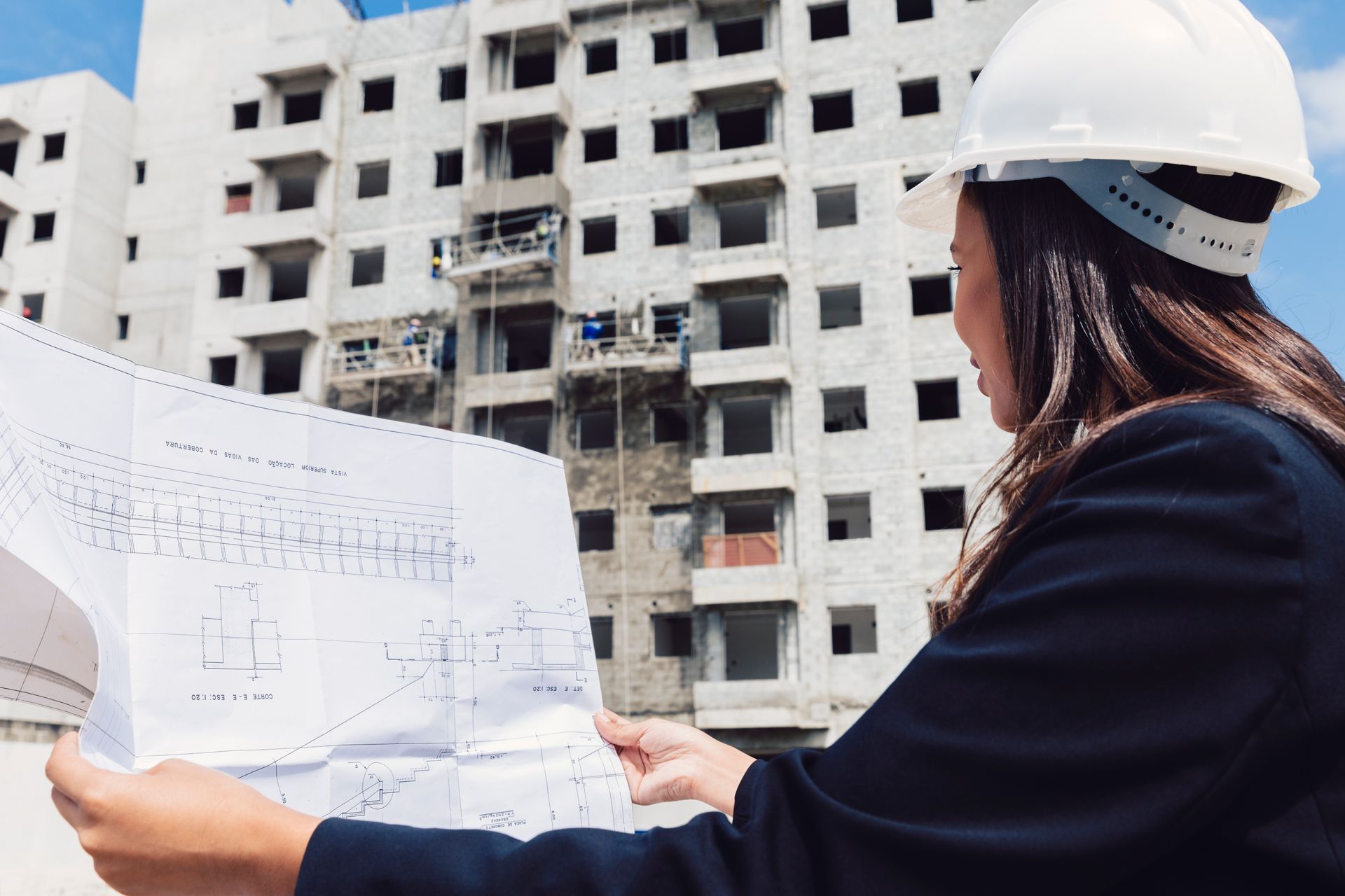 servicios de construcción especializada para empresas inmobiliarias 
