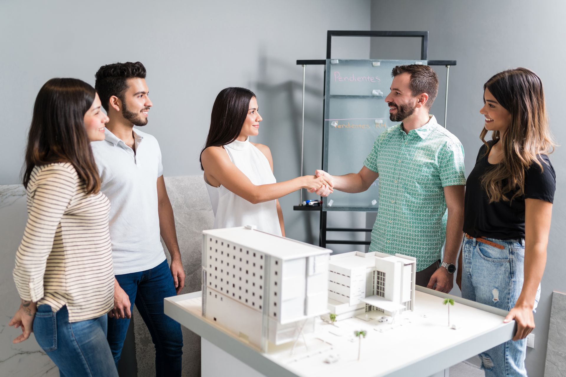 Cómo gestionar proyectos inmobiliarios de manera eficiente