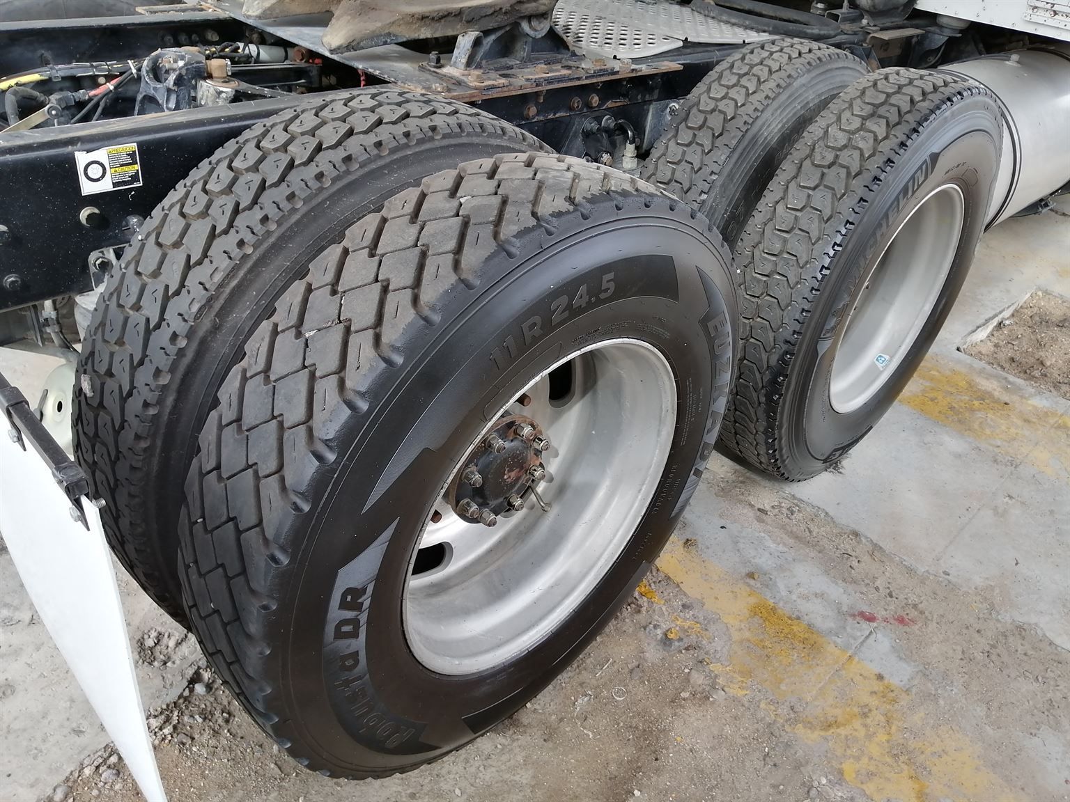 KENWORTH T660 2015 AEROCAB 62”8