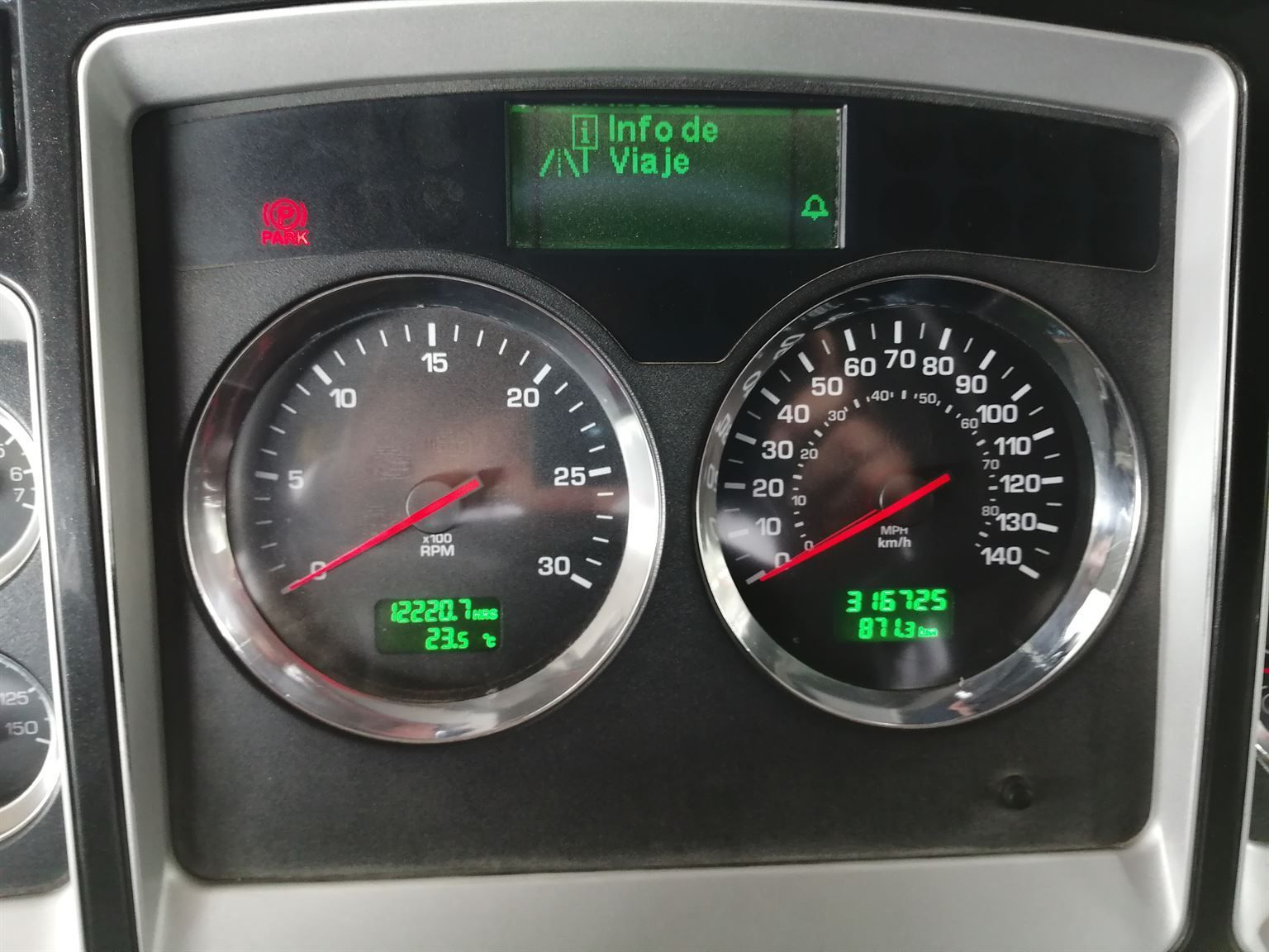 KENWORTH T660 2015 AEROCAB 62”15
