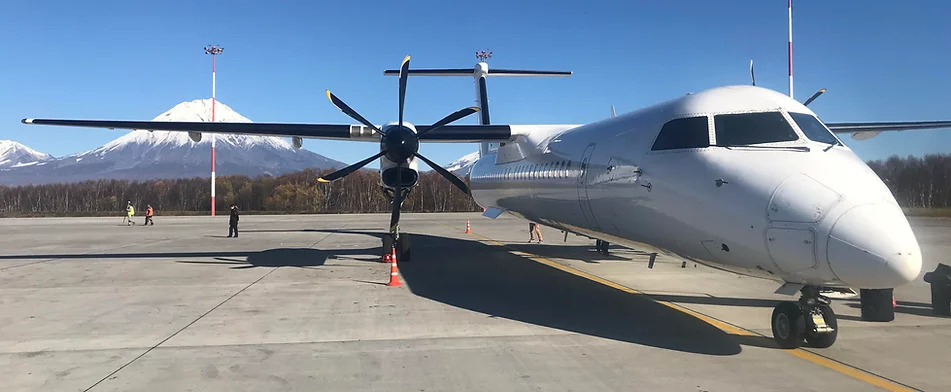 DHC-8-402 Q400 on a ferry flight from Kagoshima to San Bernardino