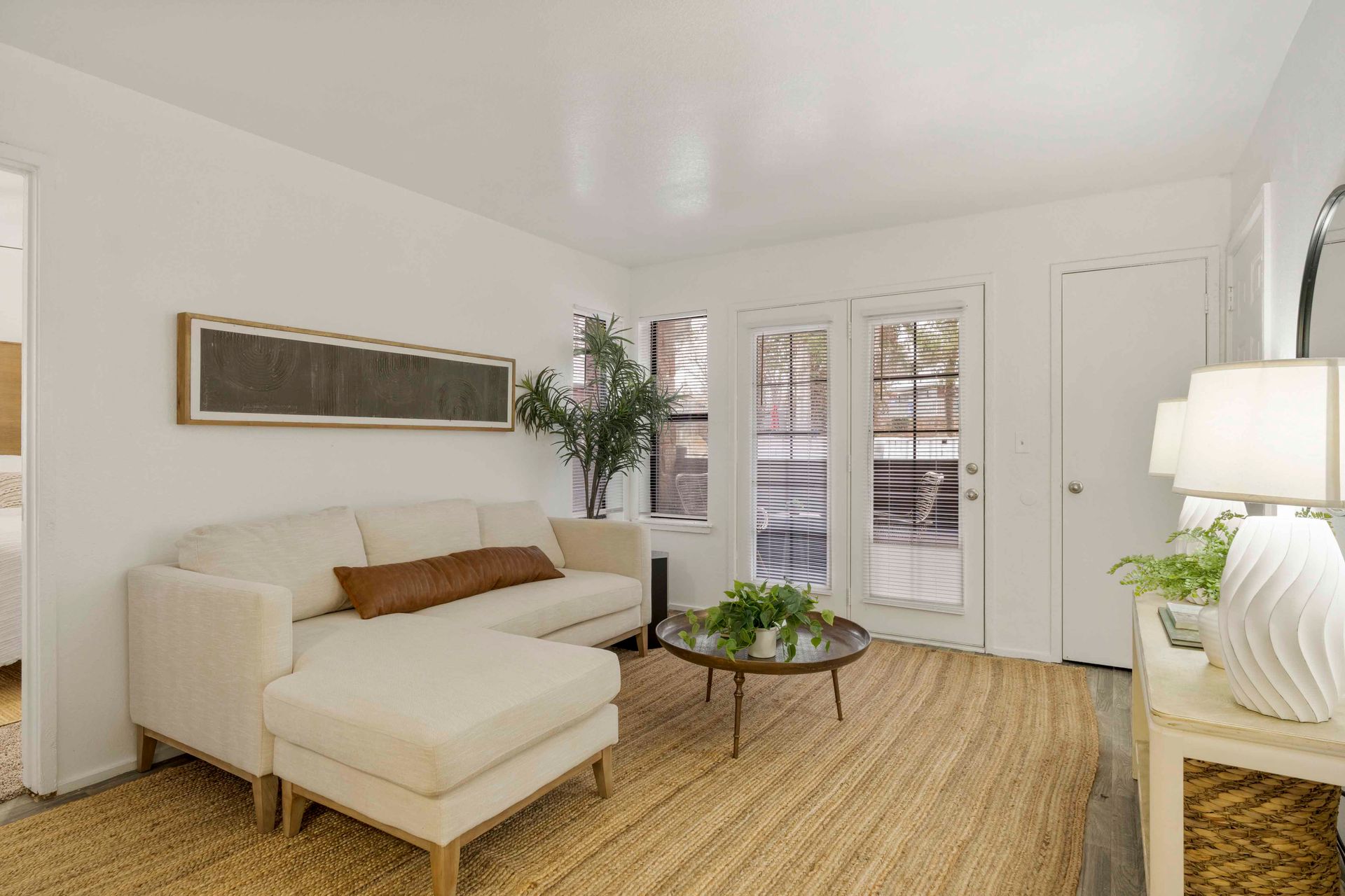 forest pointe living room
