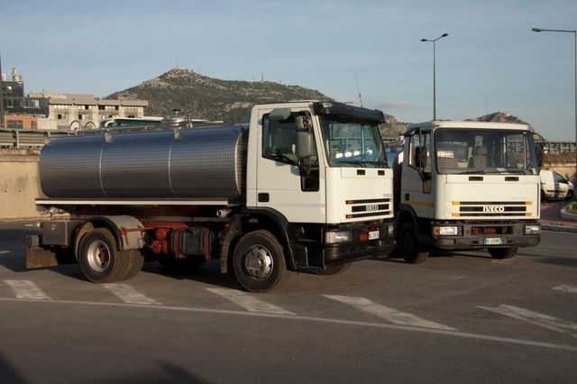 cisterna trasporto acqua