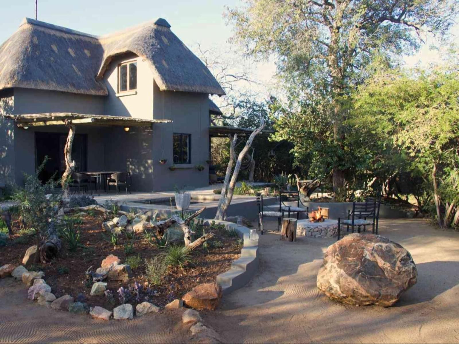Hoedspruit Wildlife Estate Accommodation | Africana Travel
