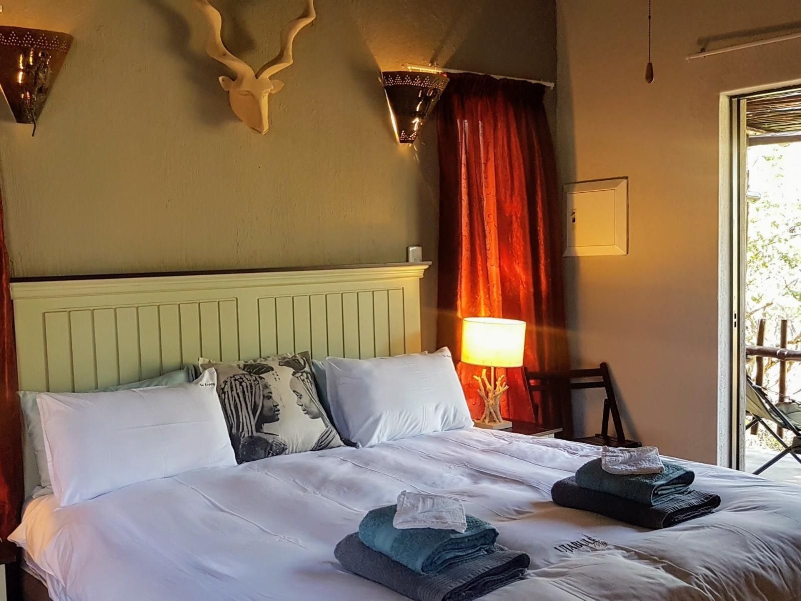 Africana | Ujabule Lodge Bedroom