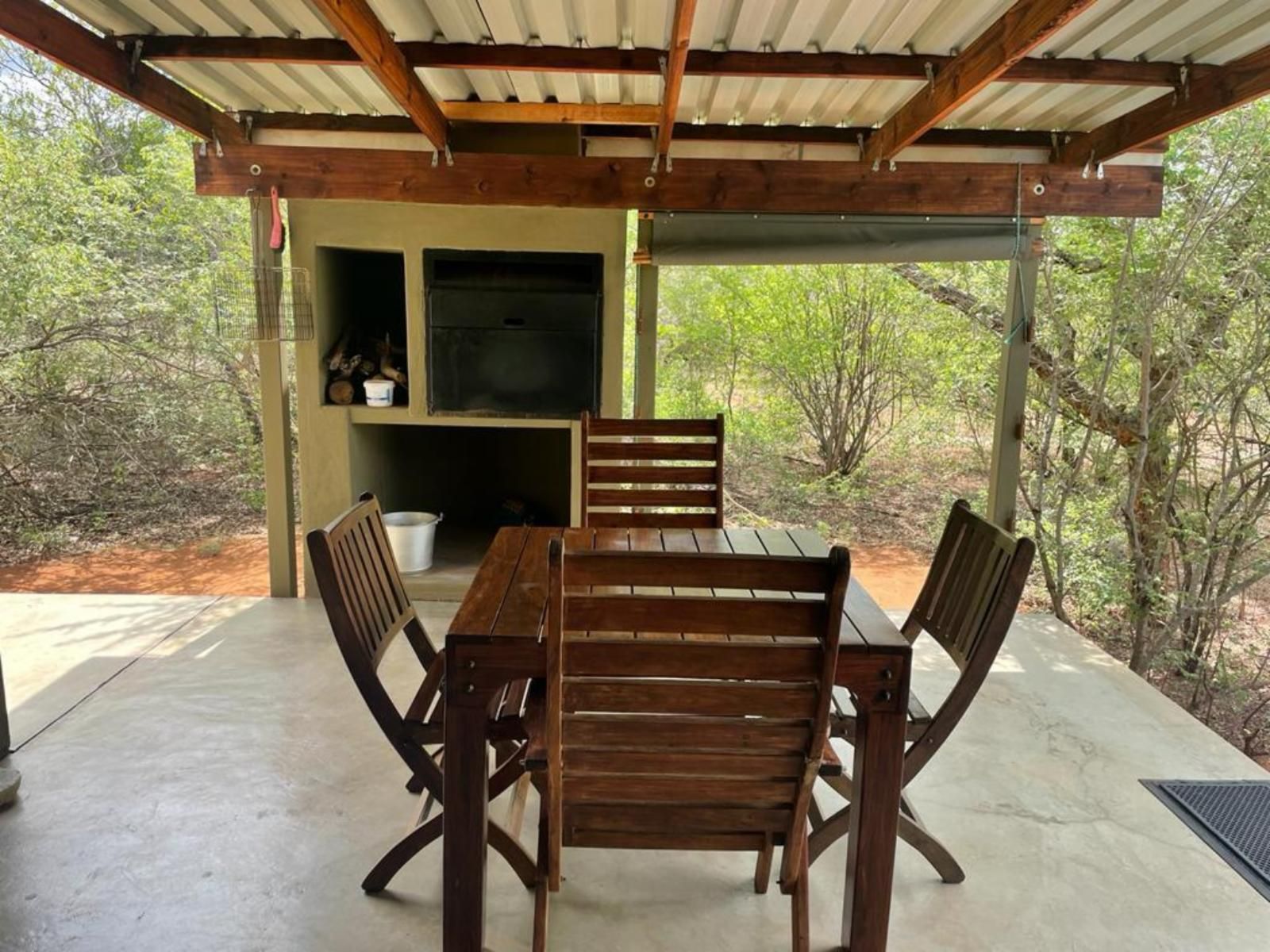 Africana | African Olive braai area