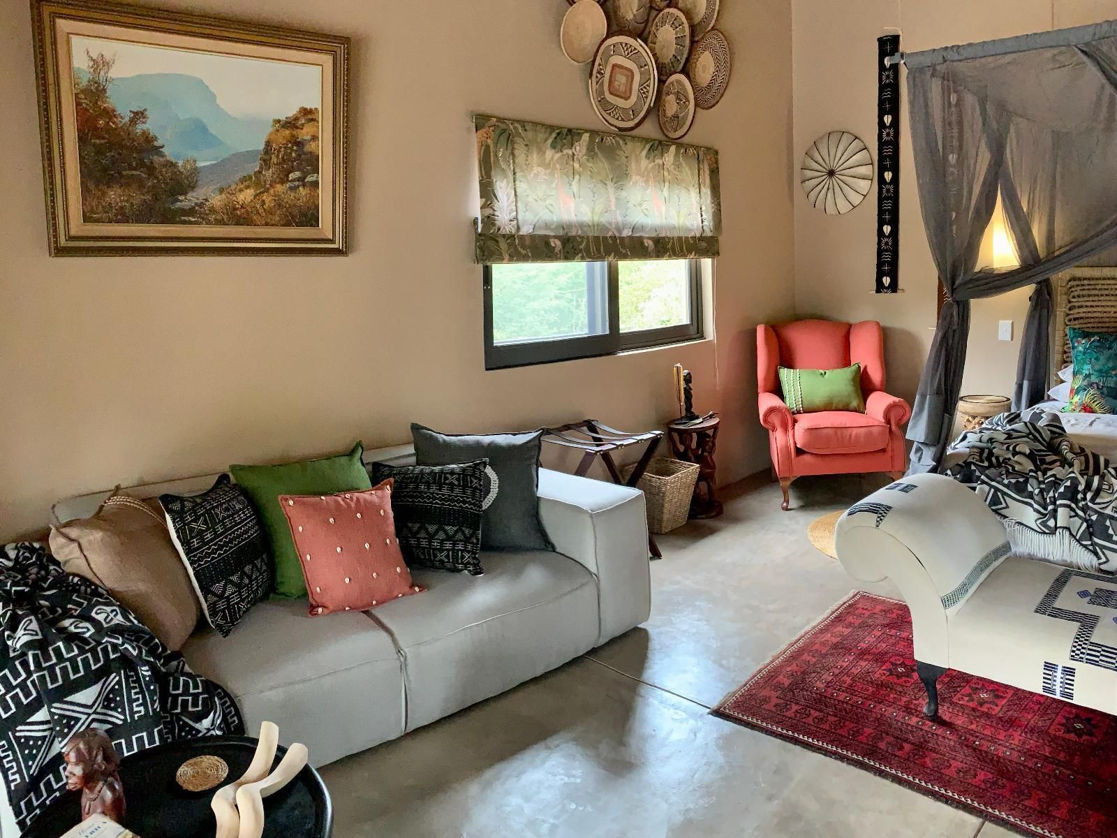 Africana | Rooibos Luxury Bush Cottage living room