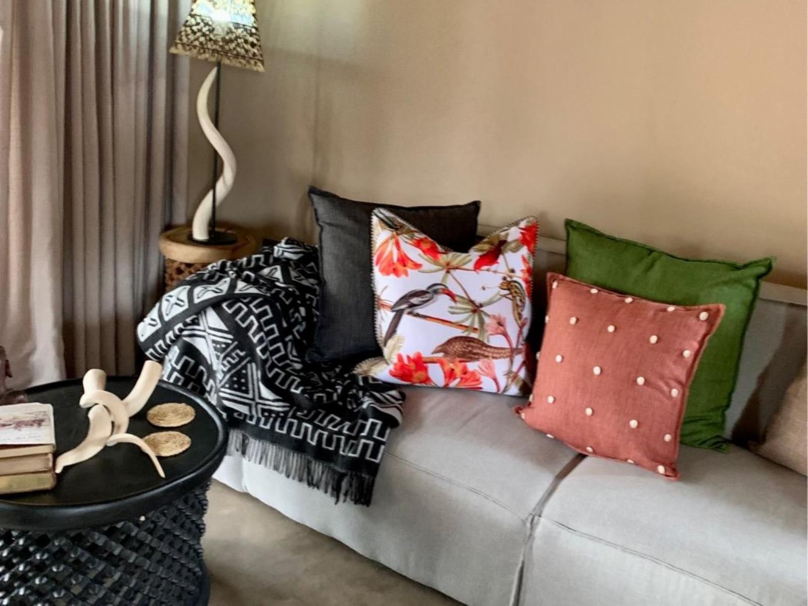 Africana | Rooibos Luxury Bush Cottage couch