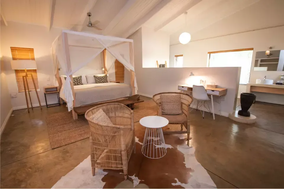 Africana | Unembeza bedroom