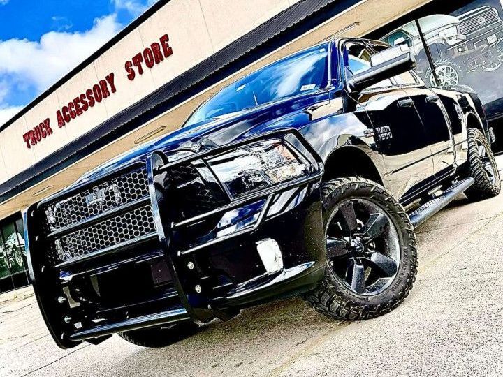 Front Store with Truck