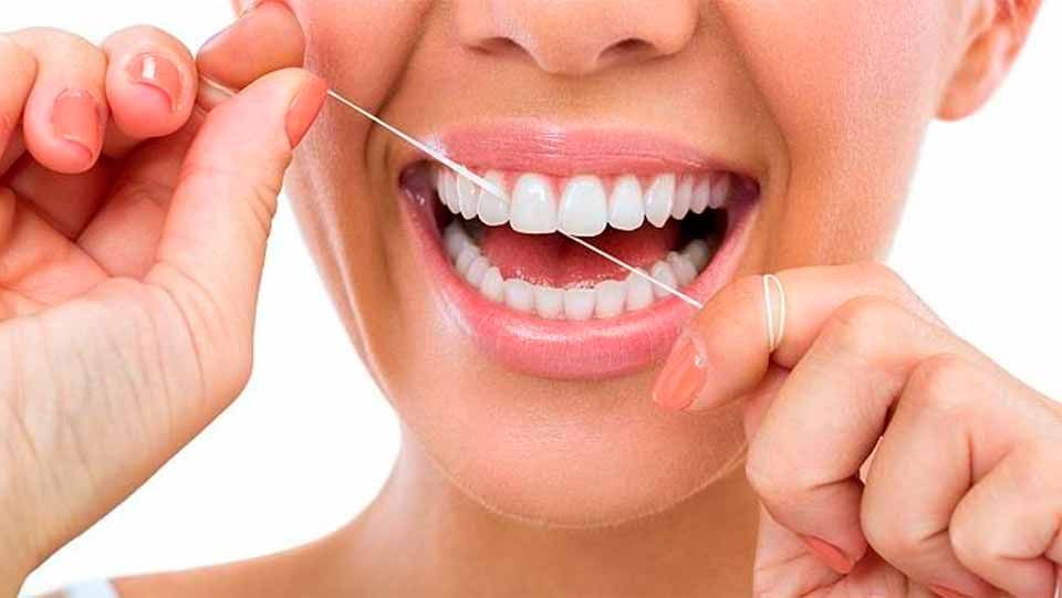 CLÍNICA DE PERIODONCIA 