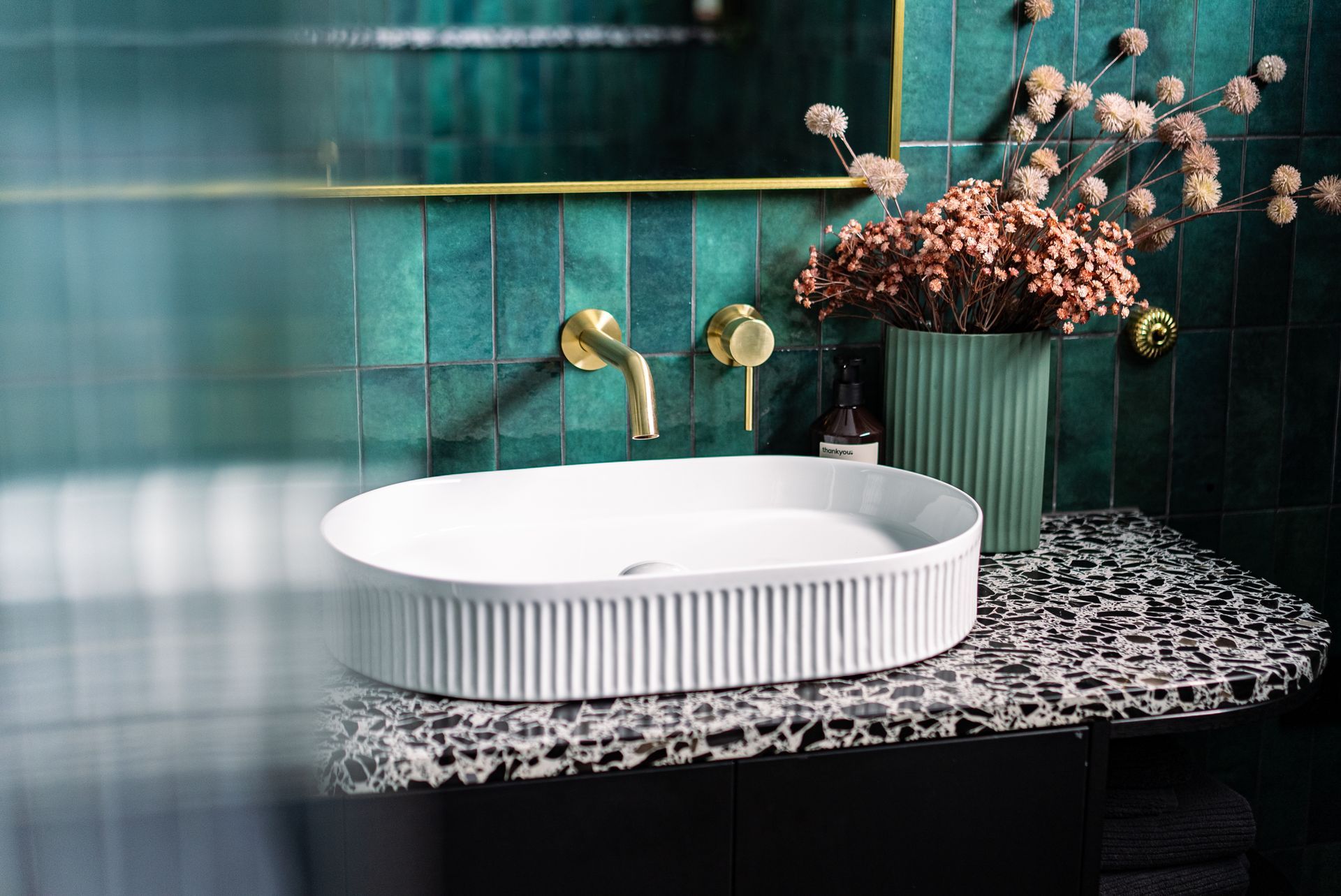 Melbourne’s trusted custom builders and renovators
We at LVN Constructions use over 30 years of expertise and knowledge to build and renovate the home of your dreams. 