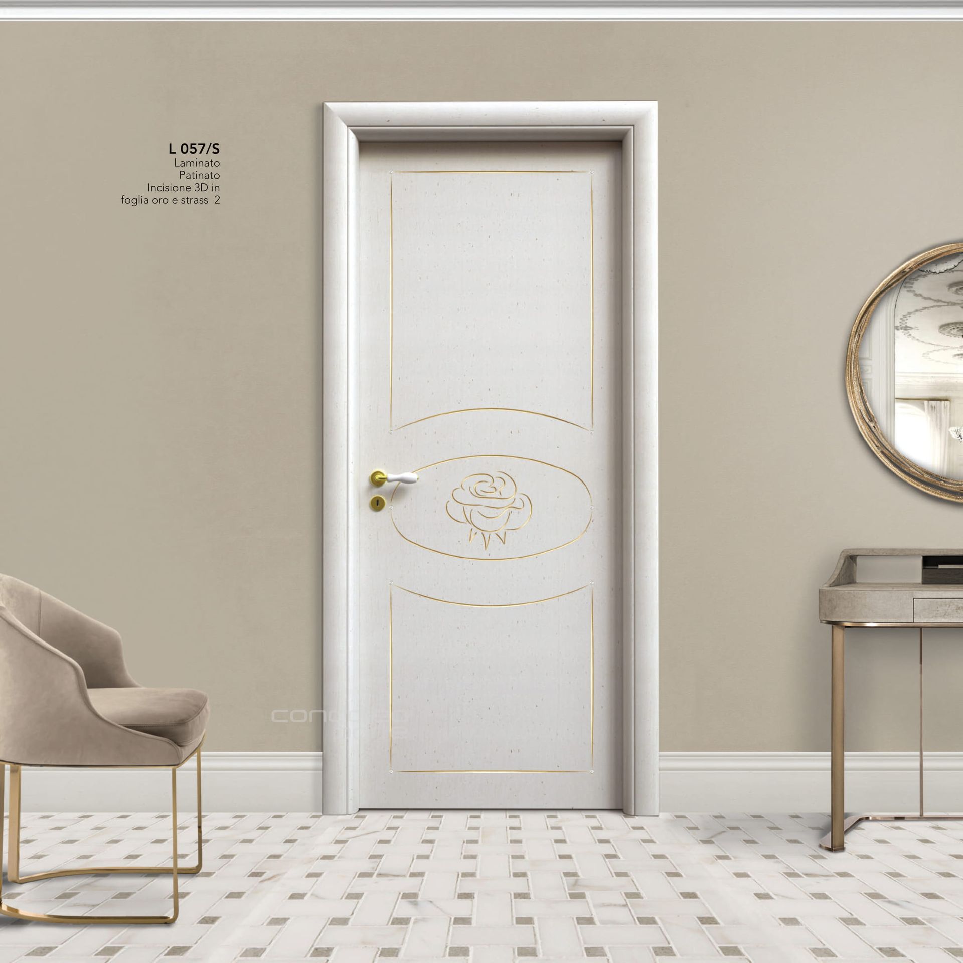 Elegante porta bianca in una stanza beige con sedia, tavolino, specchio rotondo e pavimento decorato.