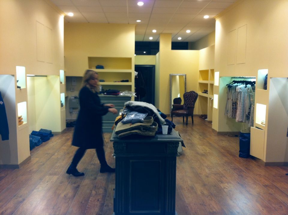 Ristrutturazione negozio di abbigliamento