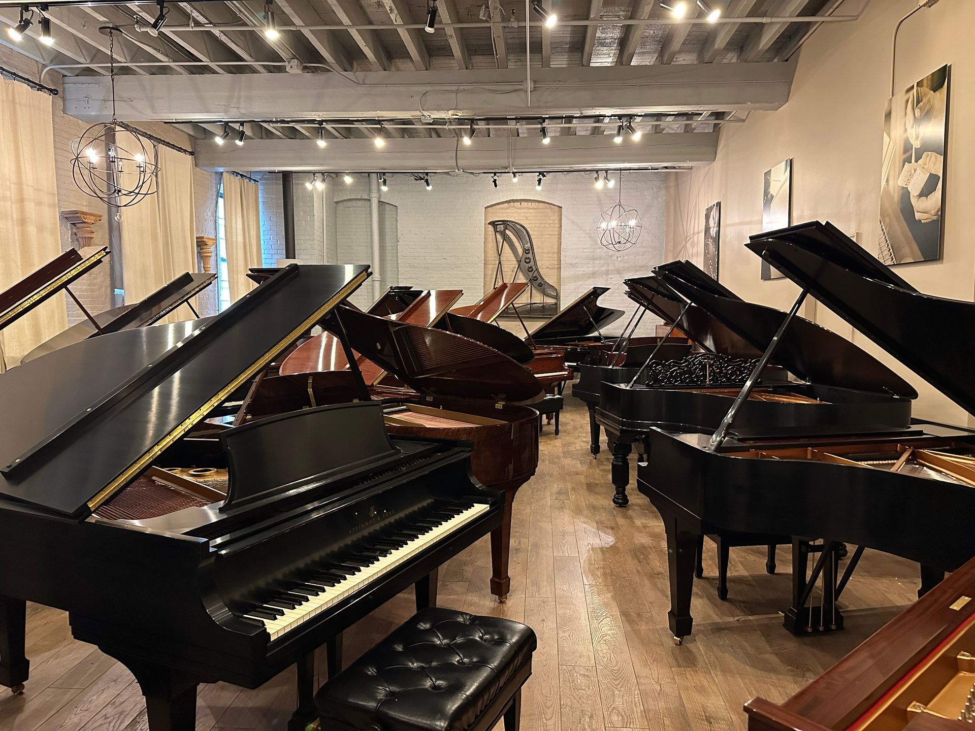 Pianos