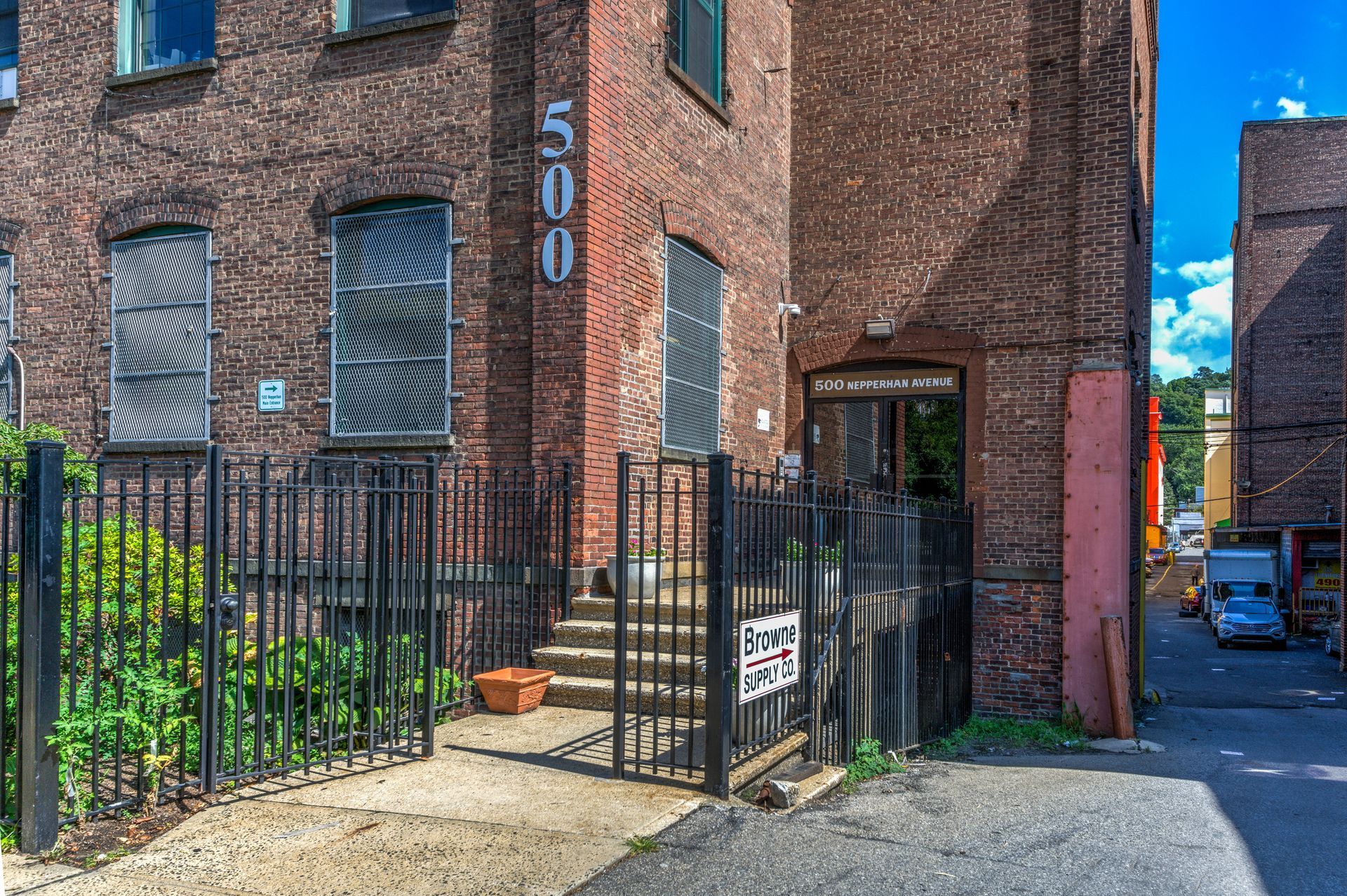 The Weaving Building