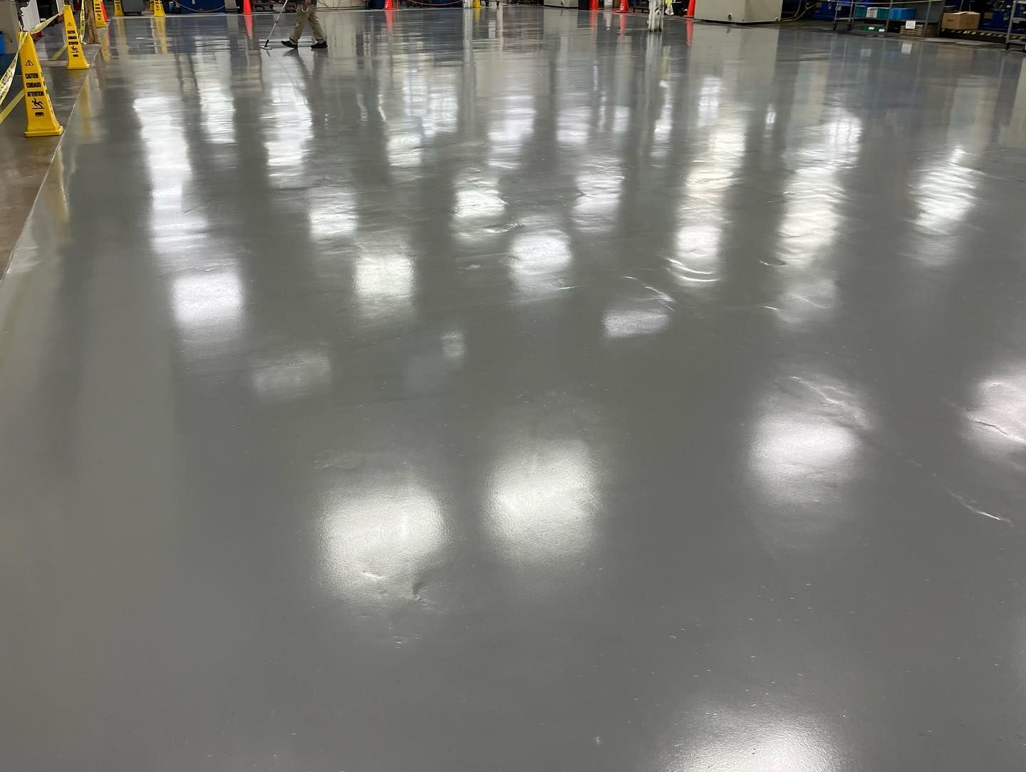 Solid color STS Shop Tough floor in a commercial shop in Erie, PA