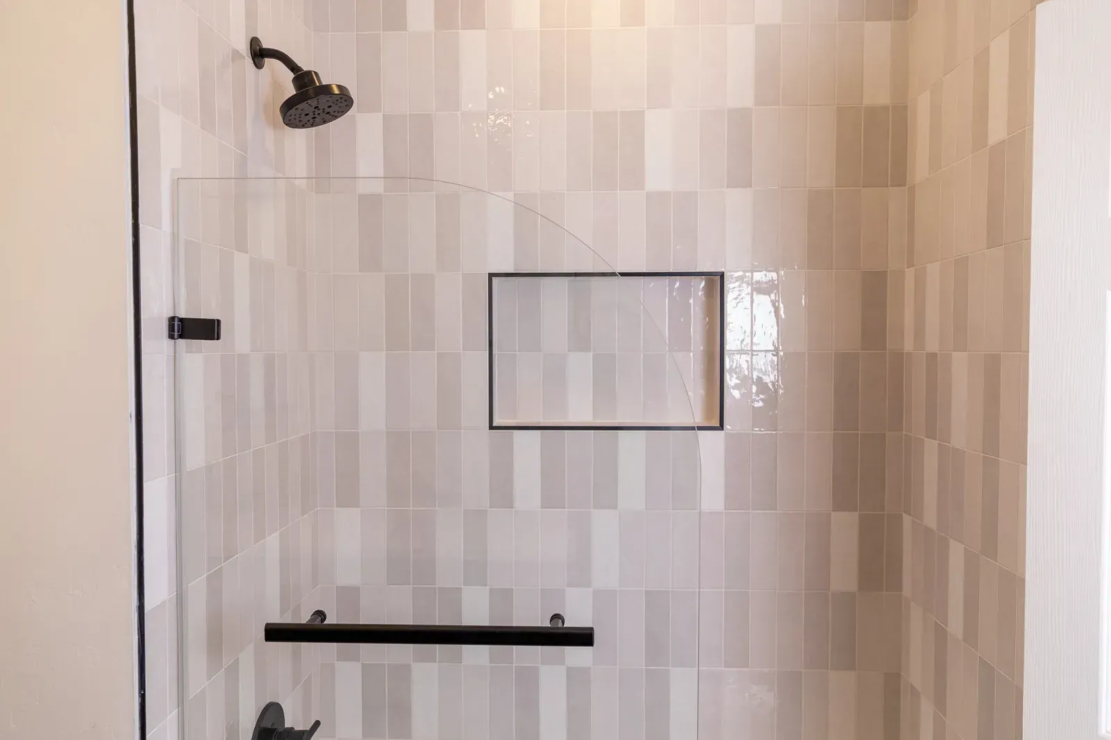 Rocky Ridge bathroom remodel bathtub and tile
