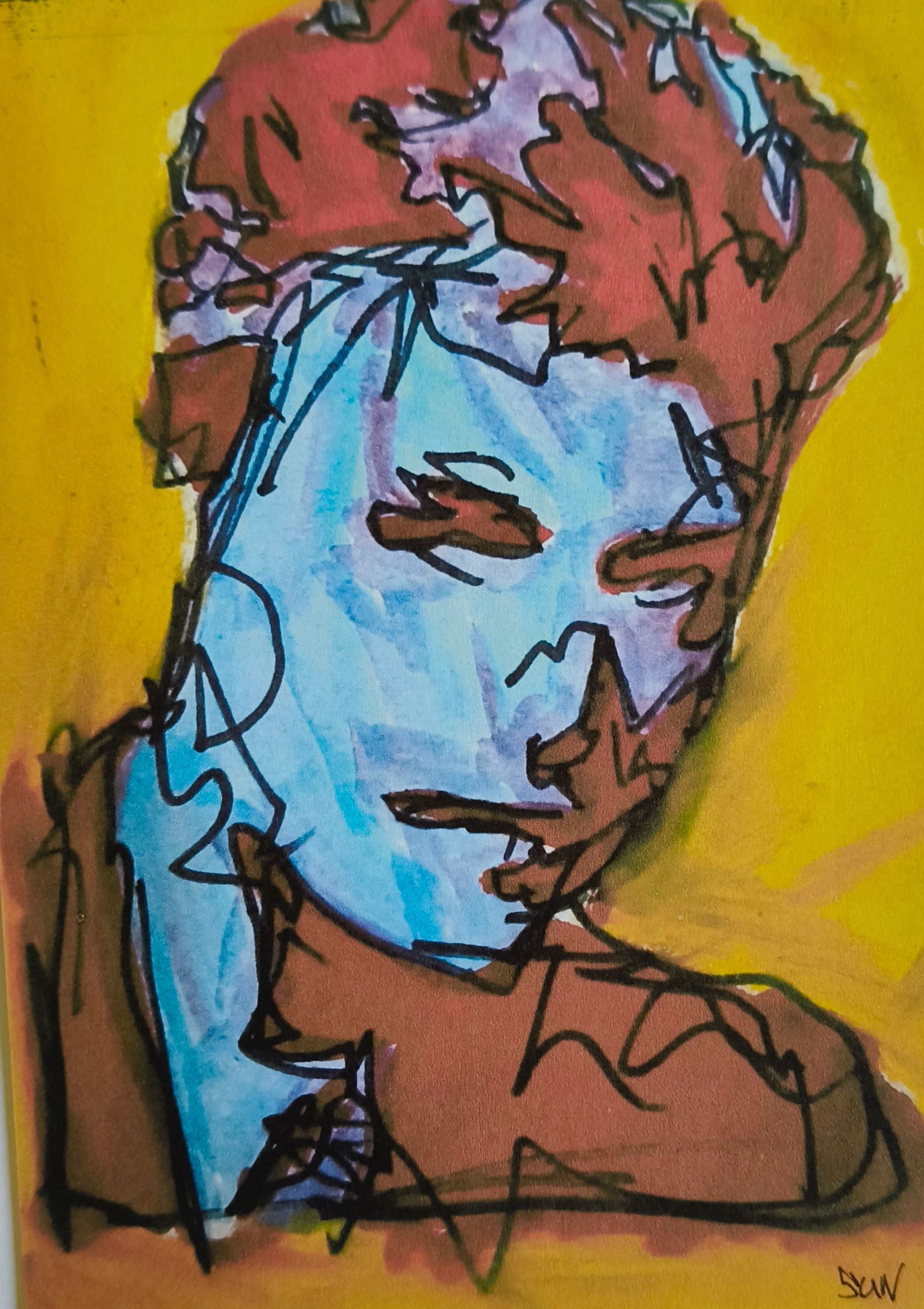Postkaart van een expressief, abstract portret David Bowie met een blauw gezicht, en gedurfde, gekrabbelde zwarte lijnen.
