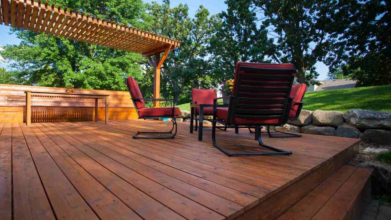 Backyard deck ideas