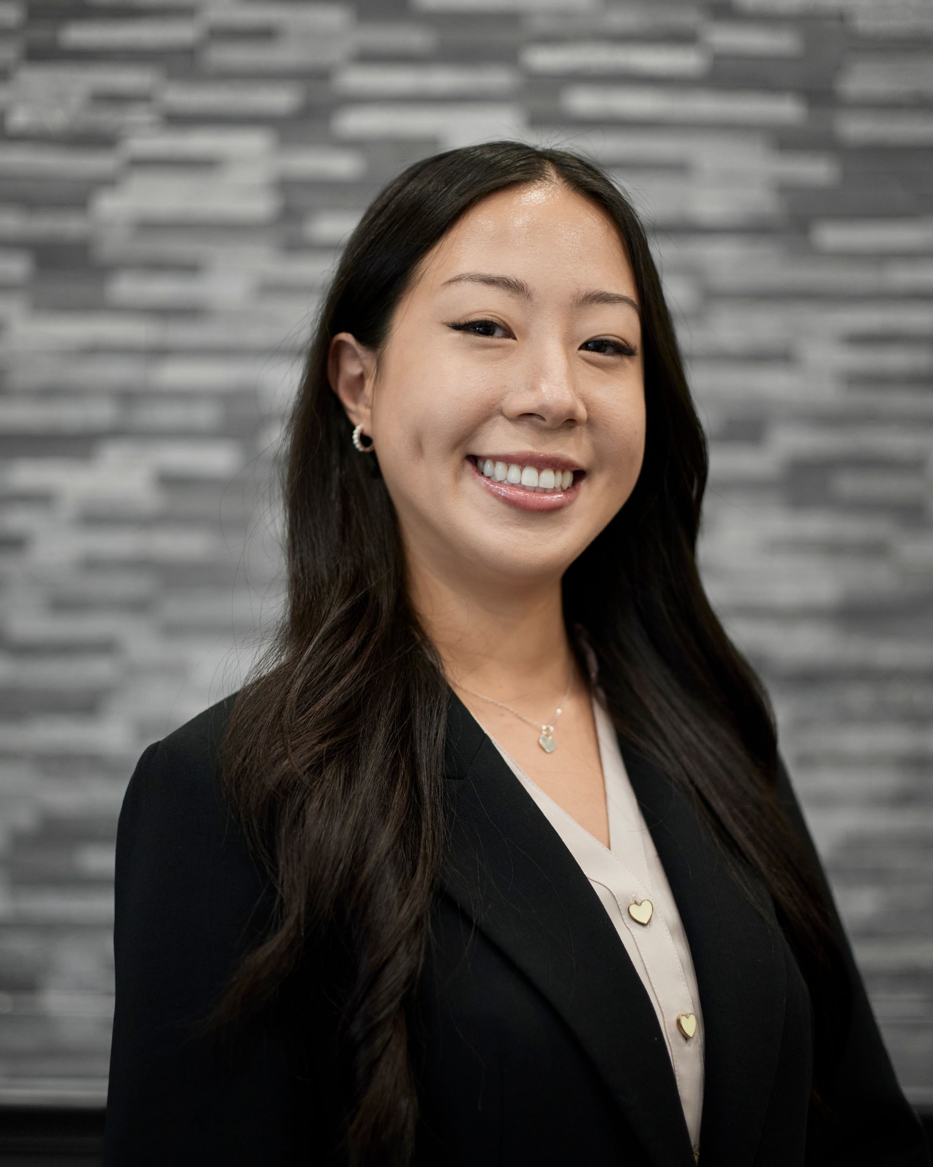Su Kim