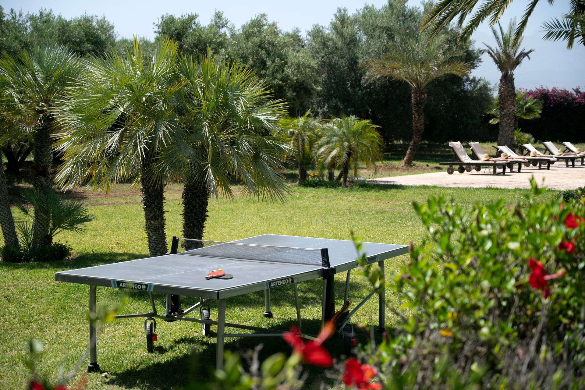Outdoor meeting area at the Bab Akoul Atlas estate