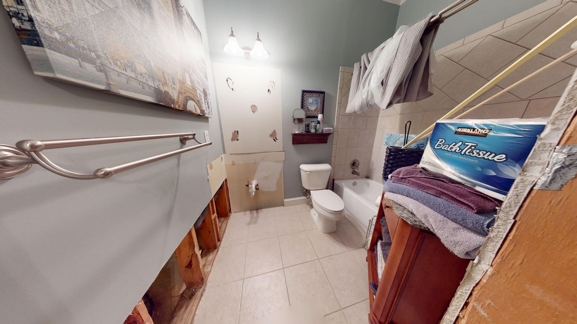 Before photo of a flooded Ellenwood basement