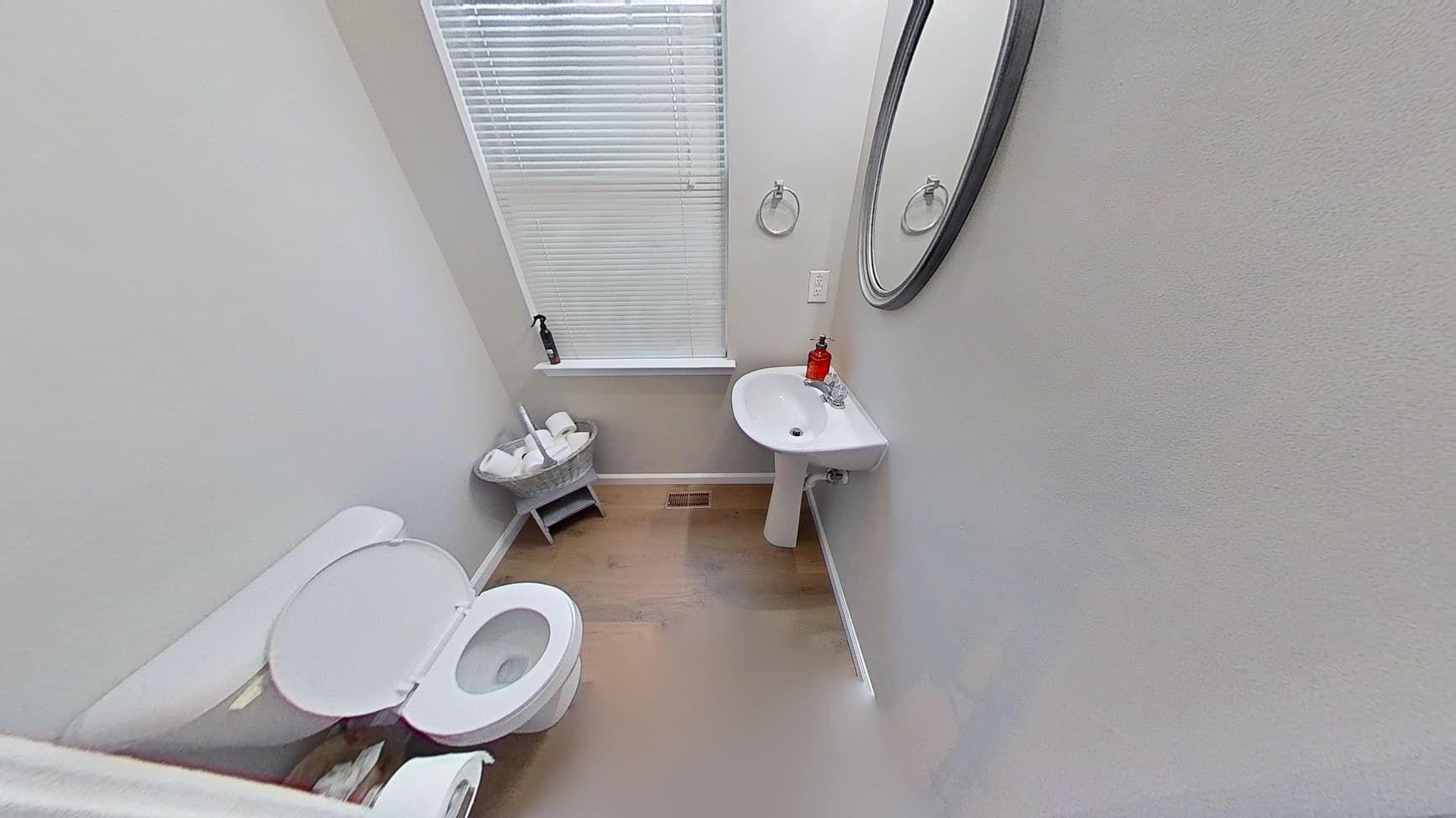 Bathroom restored after water damage in Mableton GA