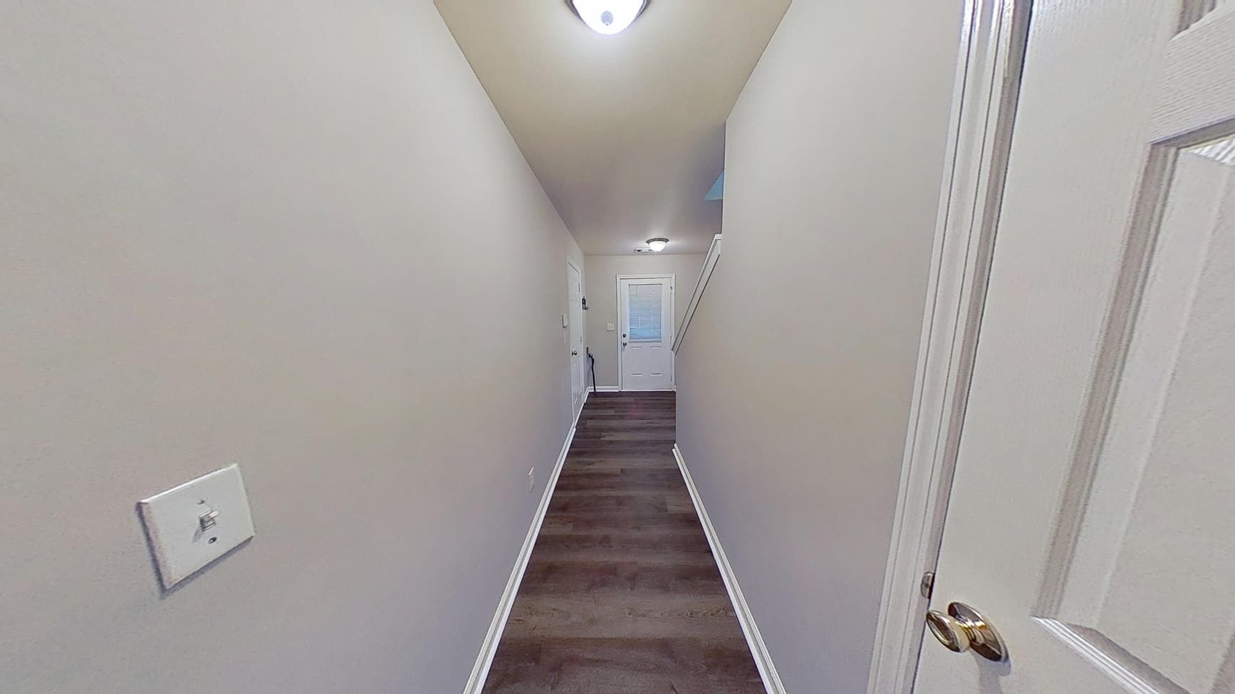 Hallway restored after water damage in Mableton GA