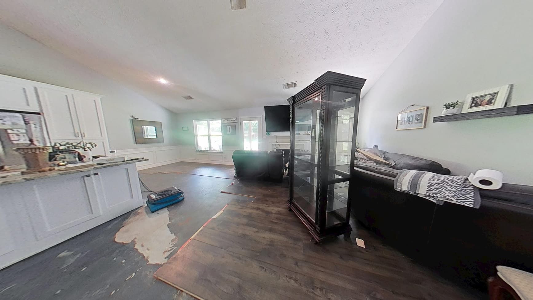Living room before flood restoration in Buford Georgia