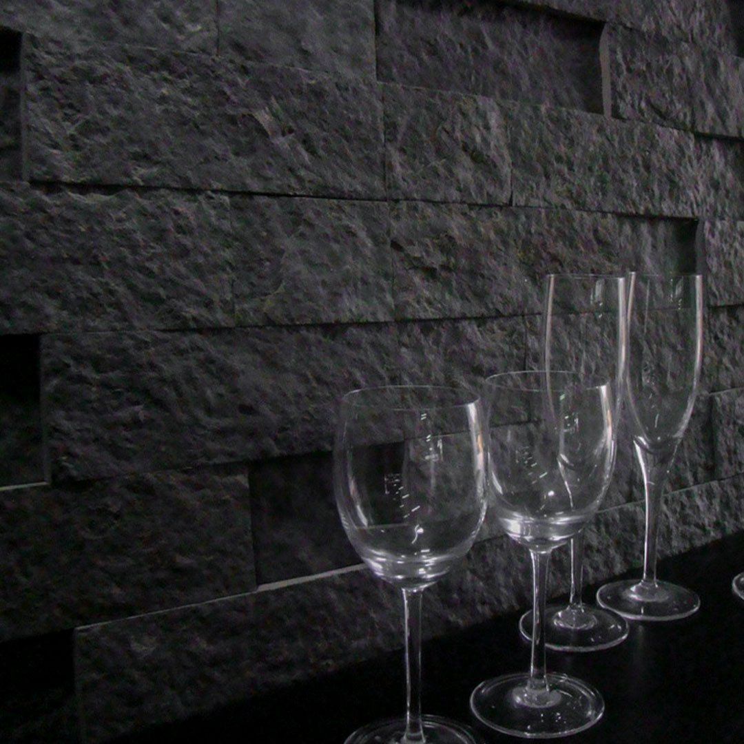 Pedra Black