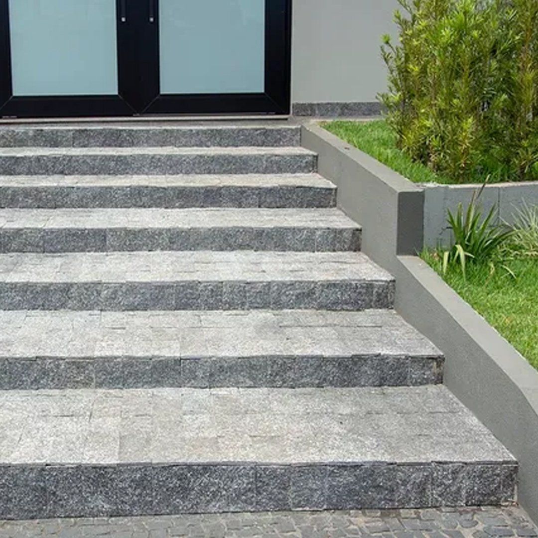 Pedra Miracema em escada.
