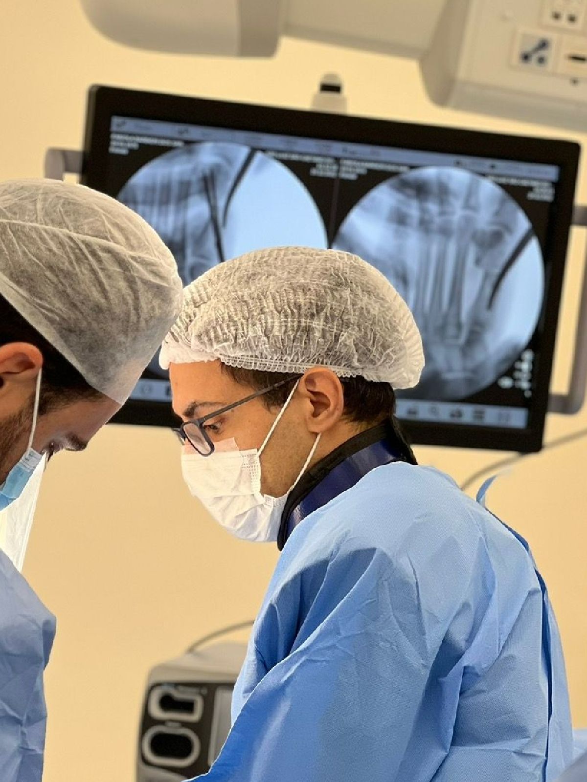 dr felipe serzedello