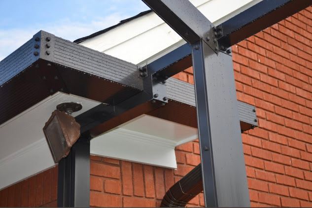 Patio & Pool Enclosures services 17