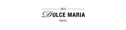 Logo voor Dulce Maria Tequila, met de merknaam in elegante zwarte typografie en het jaartal 2023 erboven.