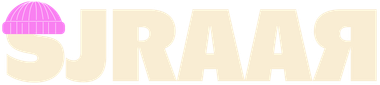 Een lichtbeige logo met de tekst 