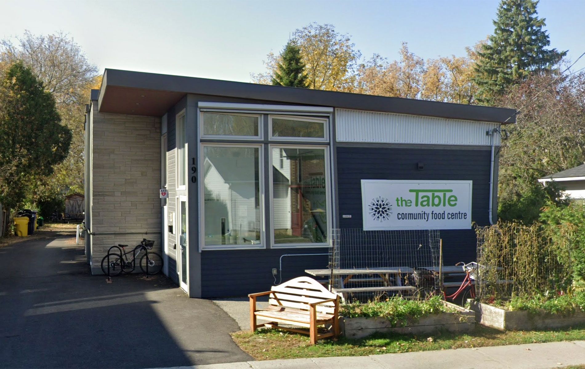 A small building, 
